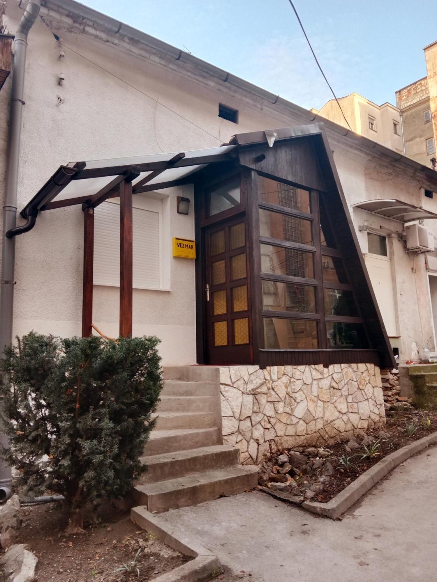 Visoki Vrh Apartman Belgrade Exterior photo